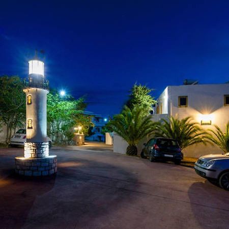 Contaratos Holiday Lettings Livadi  Экстерьер фото